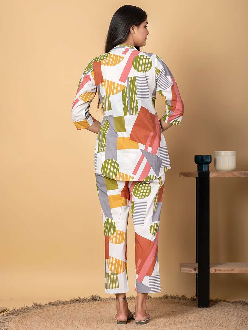 women three quarter sleeve ethnic co-ord set - 21962339 -  Standard Image - 4