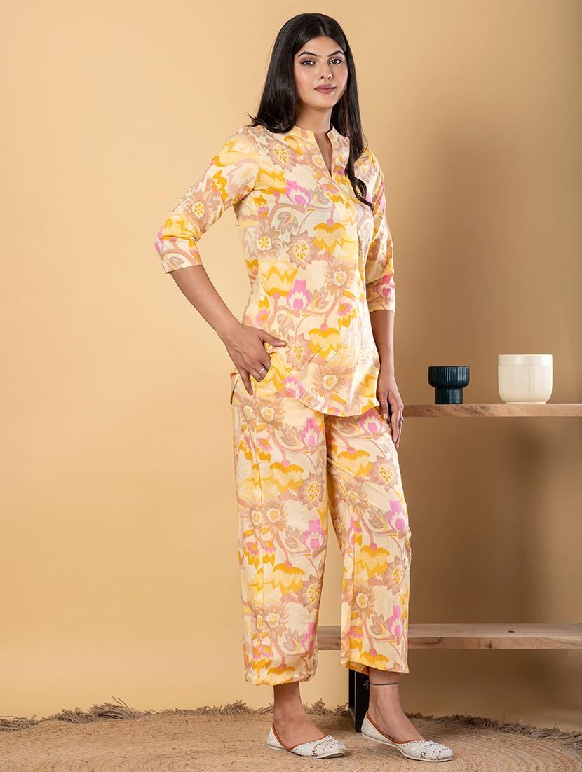 women three quarter sleeve ethnic co-ord set - 21962349 - Standard Image - 1