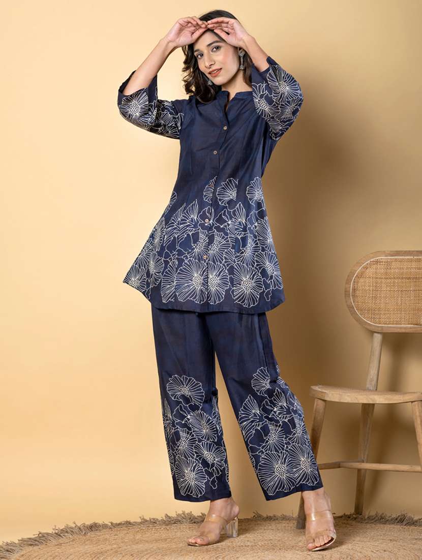 women three quarter sleeve ethnic co-ord set - 21962362 -  Standard Image - 1