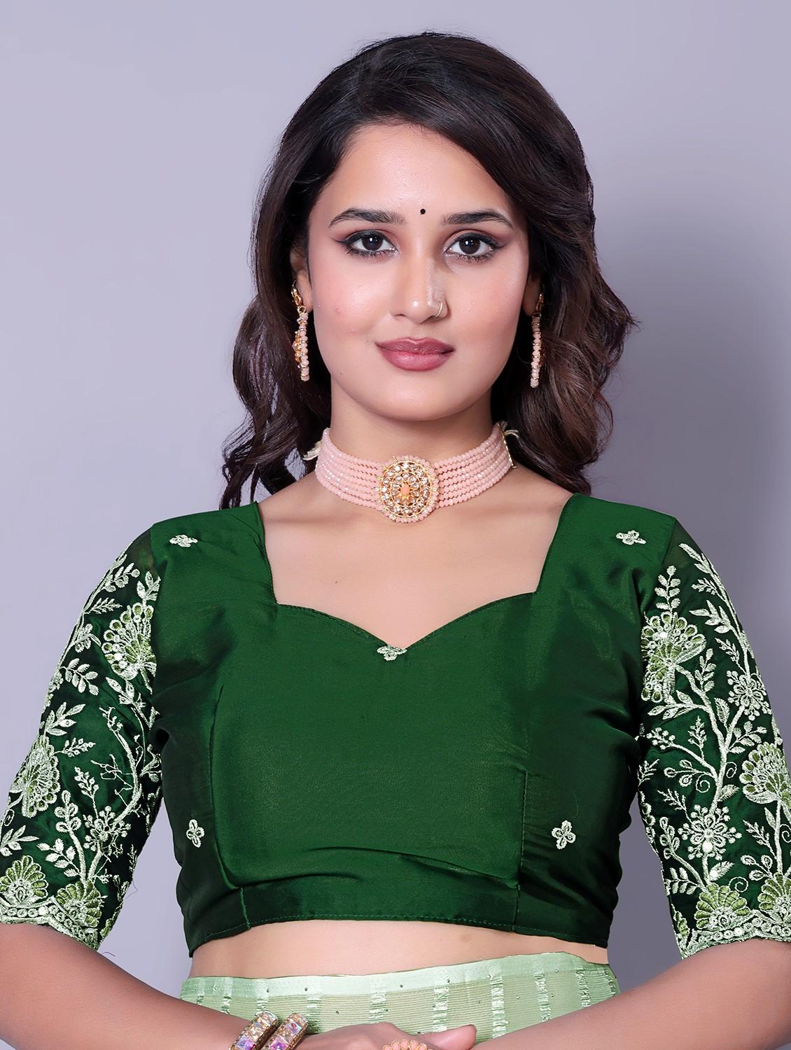 women ombre printed saree with blouse - 21962466 - Standard Image - 4