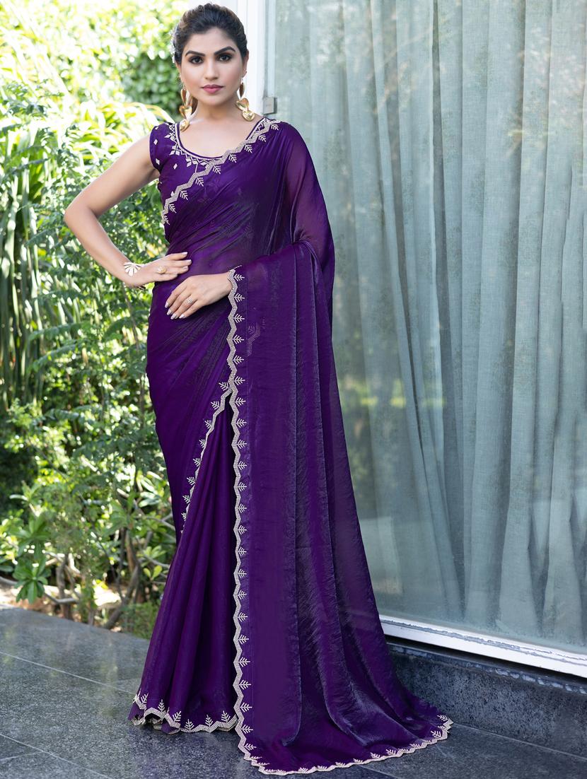 women solid with embellished bordered saree with blouse - 21962574 - Zoom Image - 0