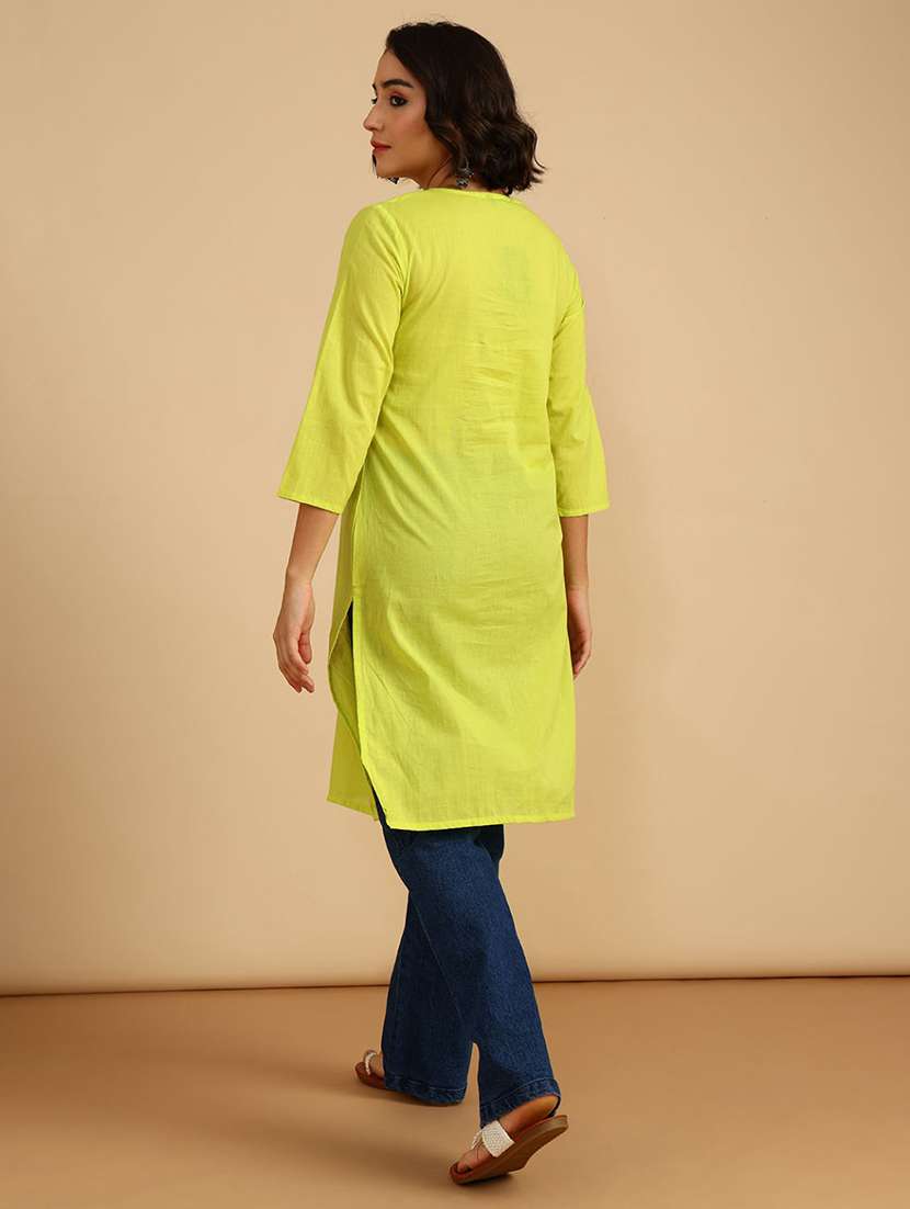 women three quarter sleeve straight kurta - 21962782 -  Standard Image - 4