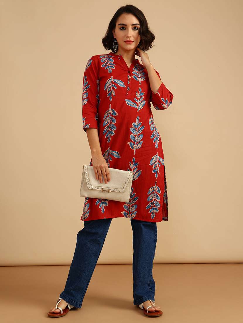 women three quarter sleeve straight kurta