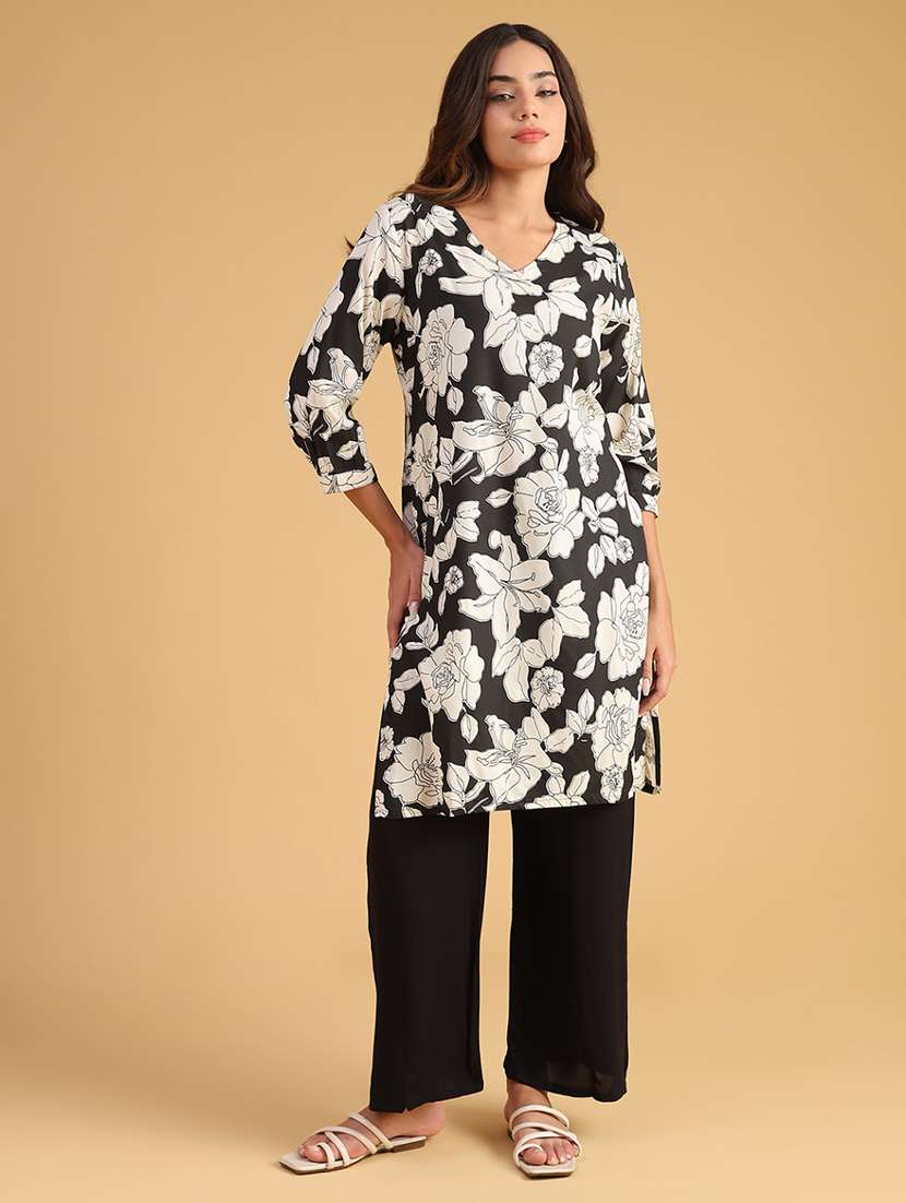 women printed three quarter sleeve straight kurta - 21962788 -  Standard Image - 1