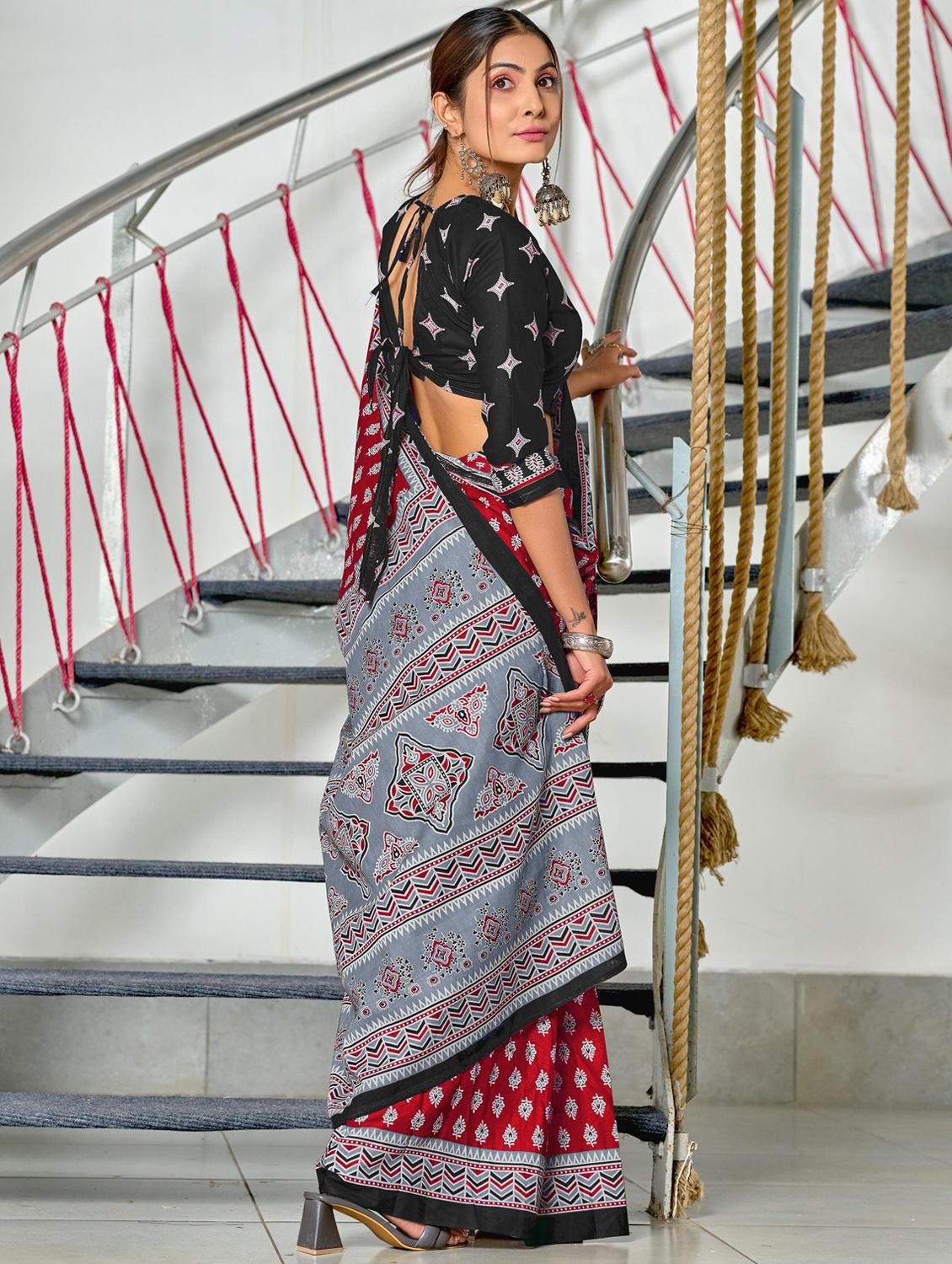 women printed casual wear saree with blouse - 21962975 -  Standard Image - 1