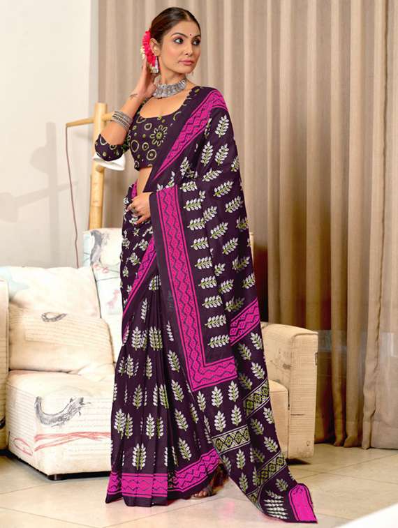 women printed casual wear saree with blouse