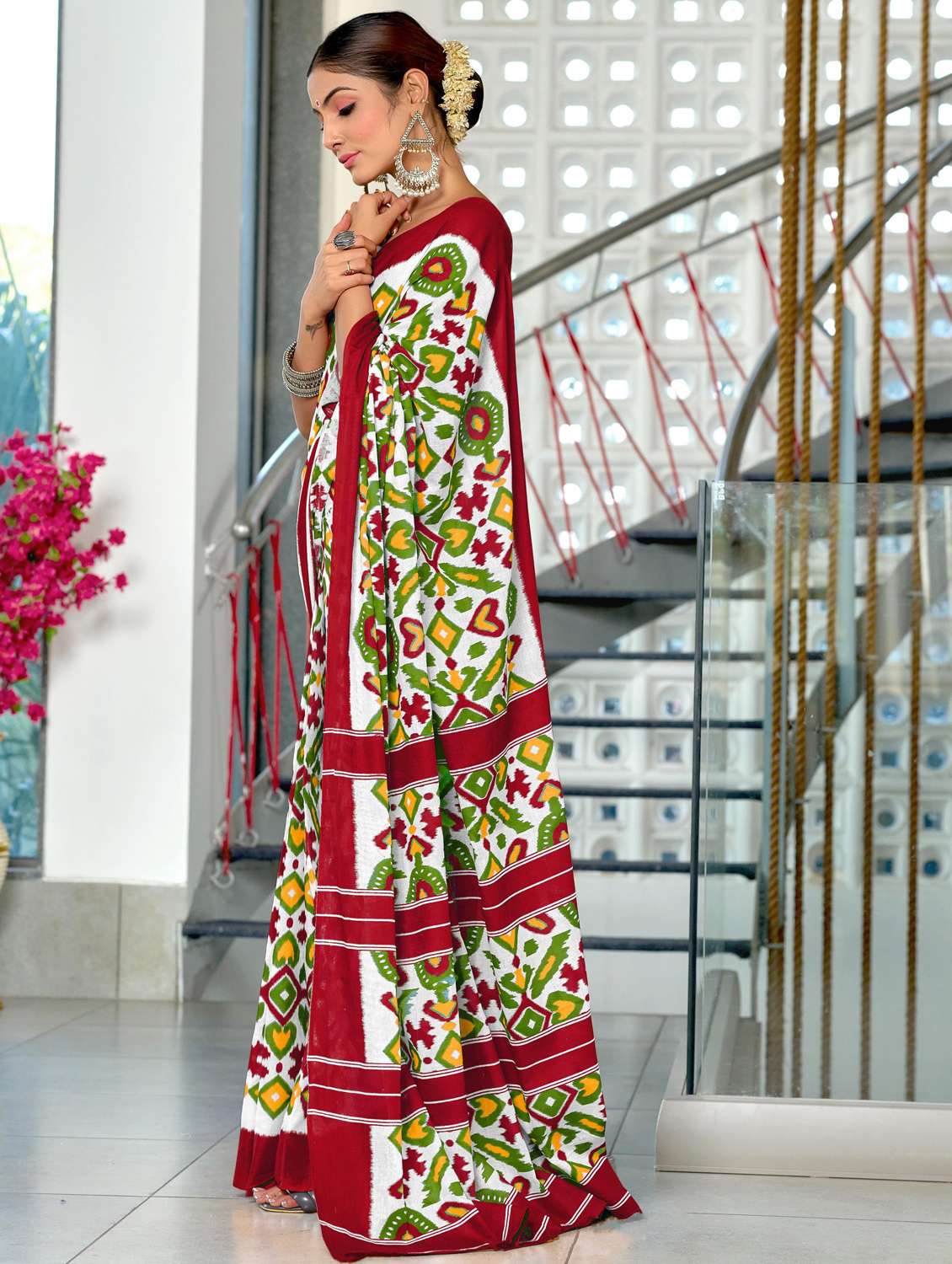 women printed casual wear saree with blouse - 21963004 -  Standard Image - 1