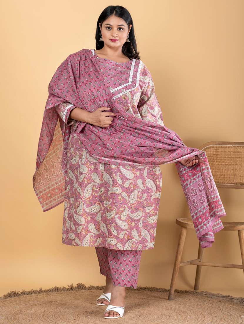 women plus size three quarter sleeve kurta pant with dupatta set - 21963094 -  Standard Image - 1