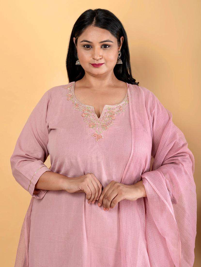 women plus size three quarter sleeve kurta pant with dupatta set - 21963103 -  Standard Image - 1