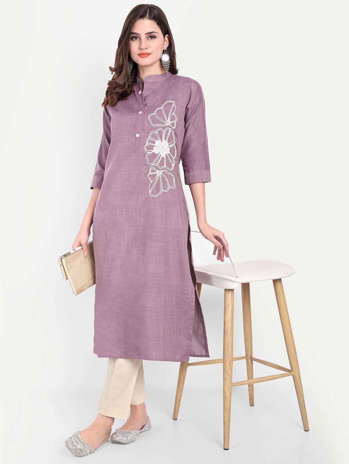 women three quarter sleeve straight kurta - 21963288 - Zoom Image - 0
