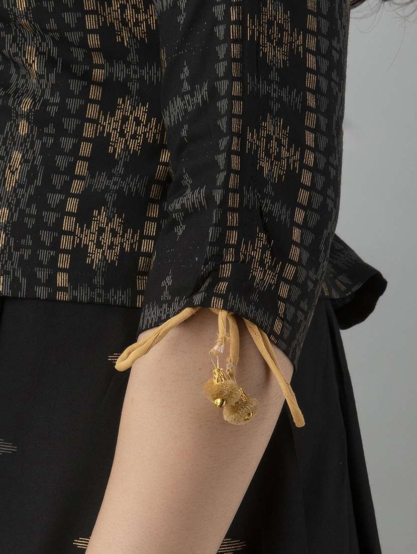 women printed three quarter sleeve ethnic dress - 21963326 - Standard Image - 4