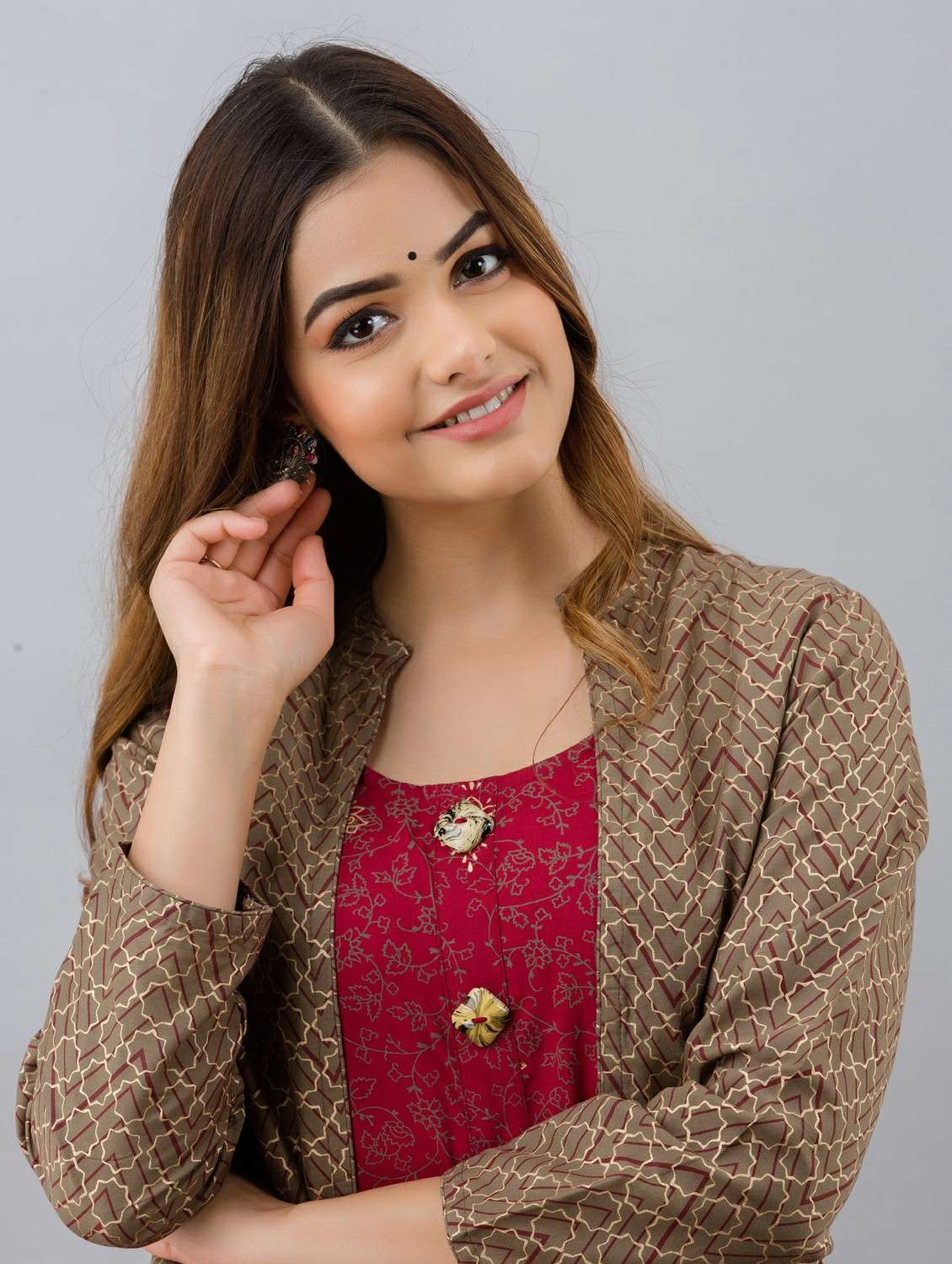 women floral printed three quarter sleeve ethnic dress - 21963339 - Standard Image - 4