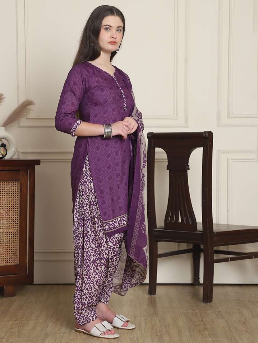 women printed three quarter sleeve kurta salwar with dupatta set - 21963388 - Standard Image - 1