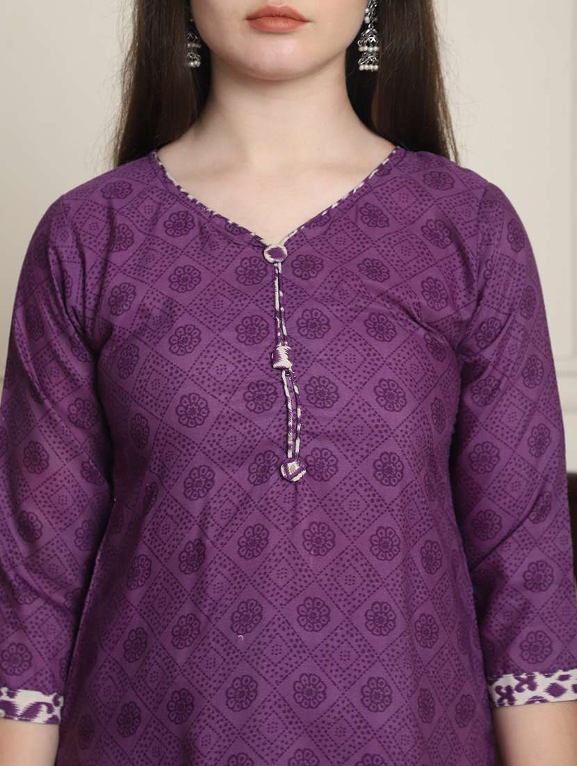 women printed three quarter sleeve kurta salwar with dupatta set - 21963388 - Standard Image - 4