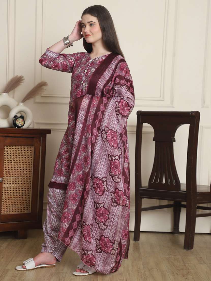 women printed three quarter sleeve kurta salwar with dupatta set - 21963391 -  Standard Image - 1