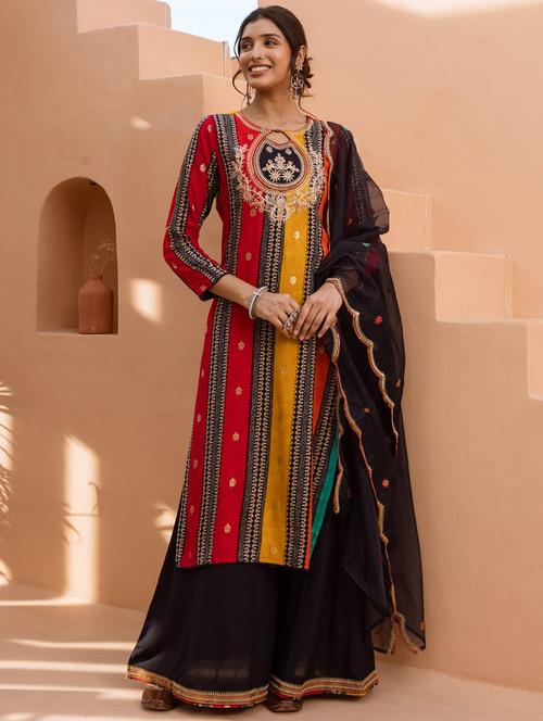 women three quarter sleeve kurta palazzo with dupatta set - 21963444 - Standard Image - 0