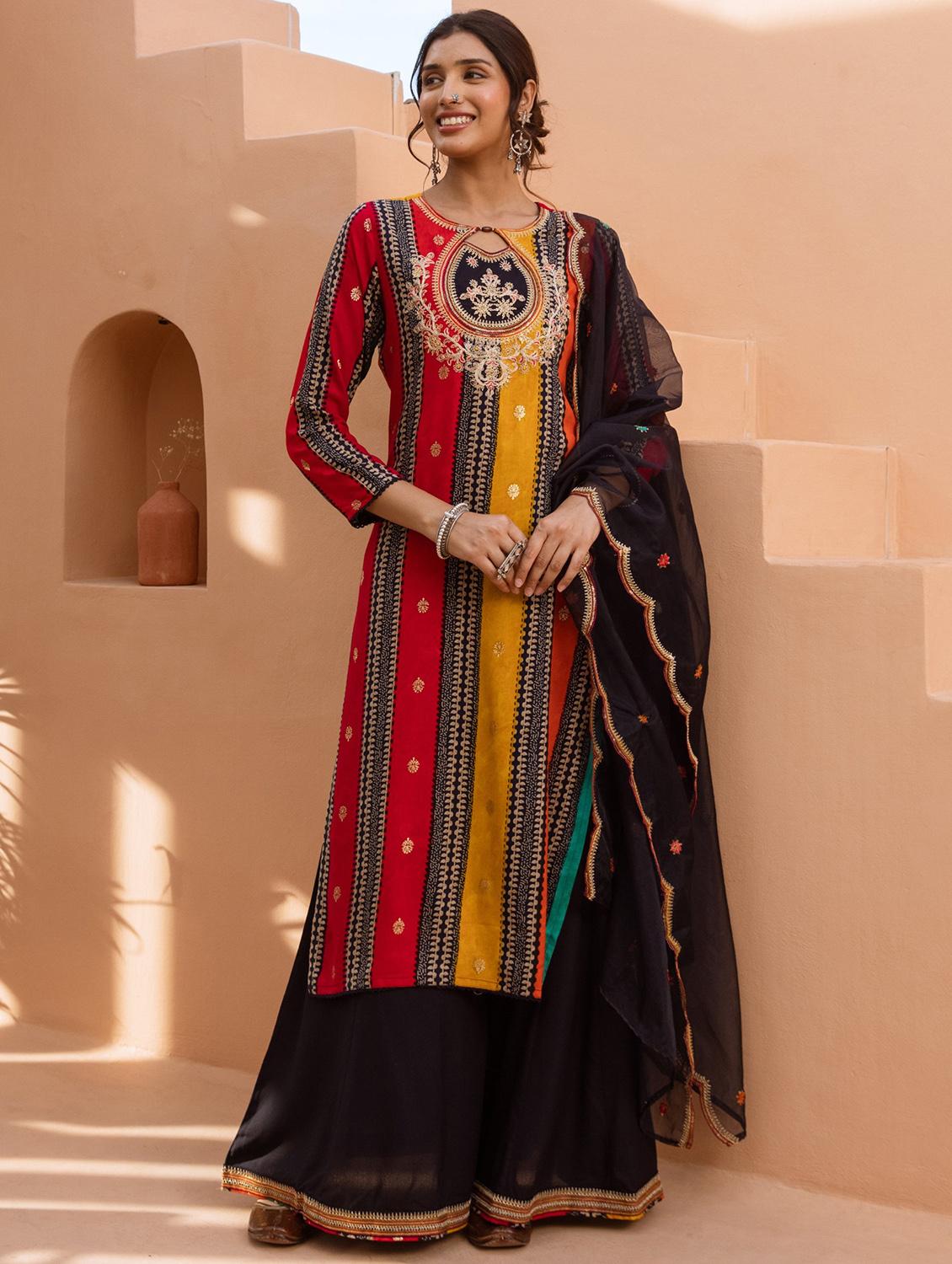 women three quarter sleeve kurta palazzo with dupatta set - 21963444 - Zoom Image - 0