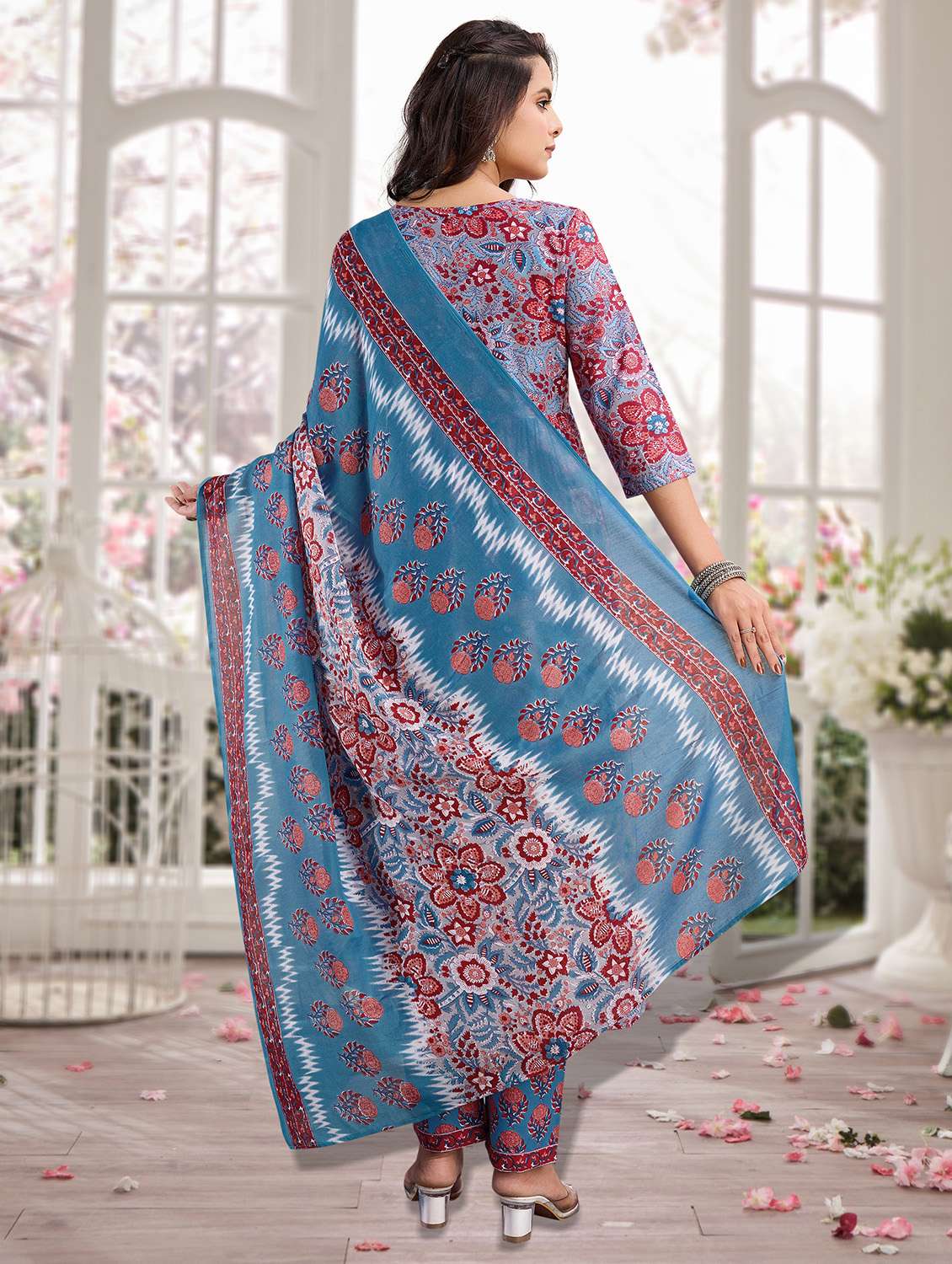 women three quarter sleeve anarkali kurta pant with dupatta set - 21963503 -  Standard Image - 4