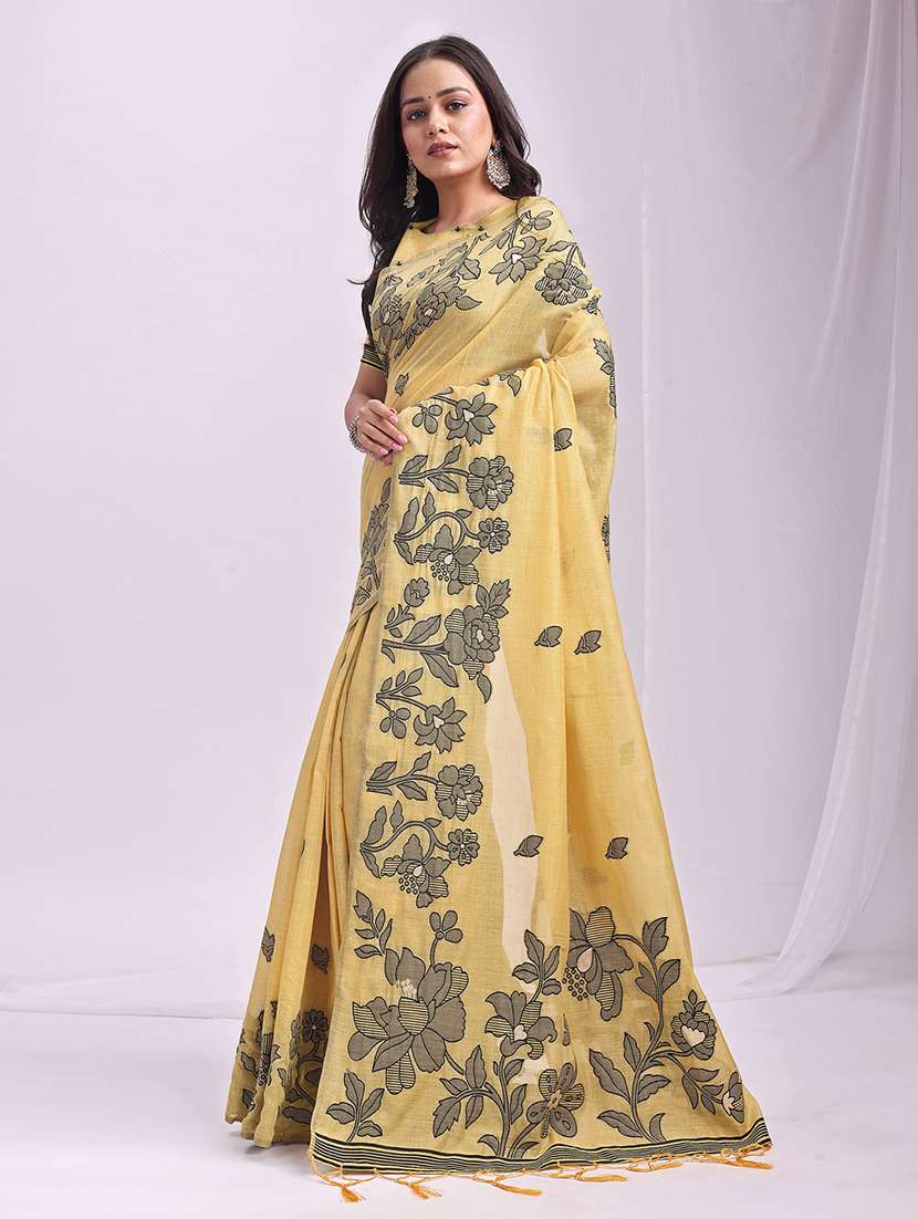 women floral bordered saree with blouse - 21964879 -  Standard Image - 1