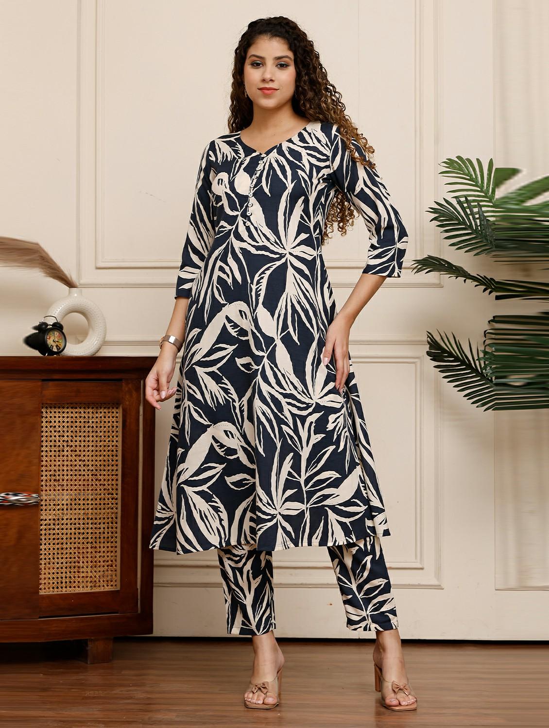 women printed three quarter kurta and pant set - 21964931 -  Standard Image - 1