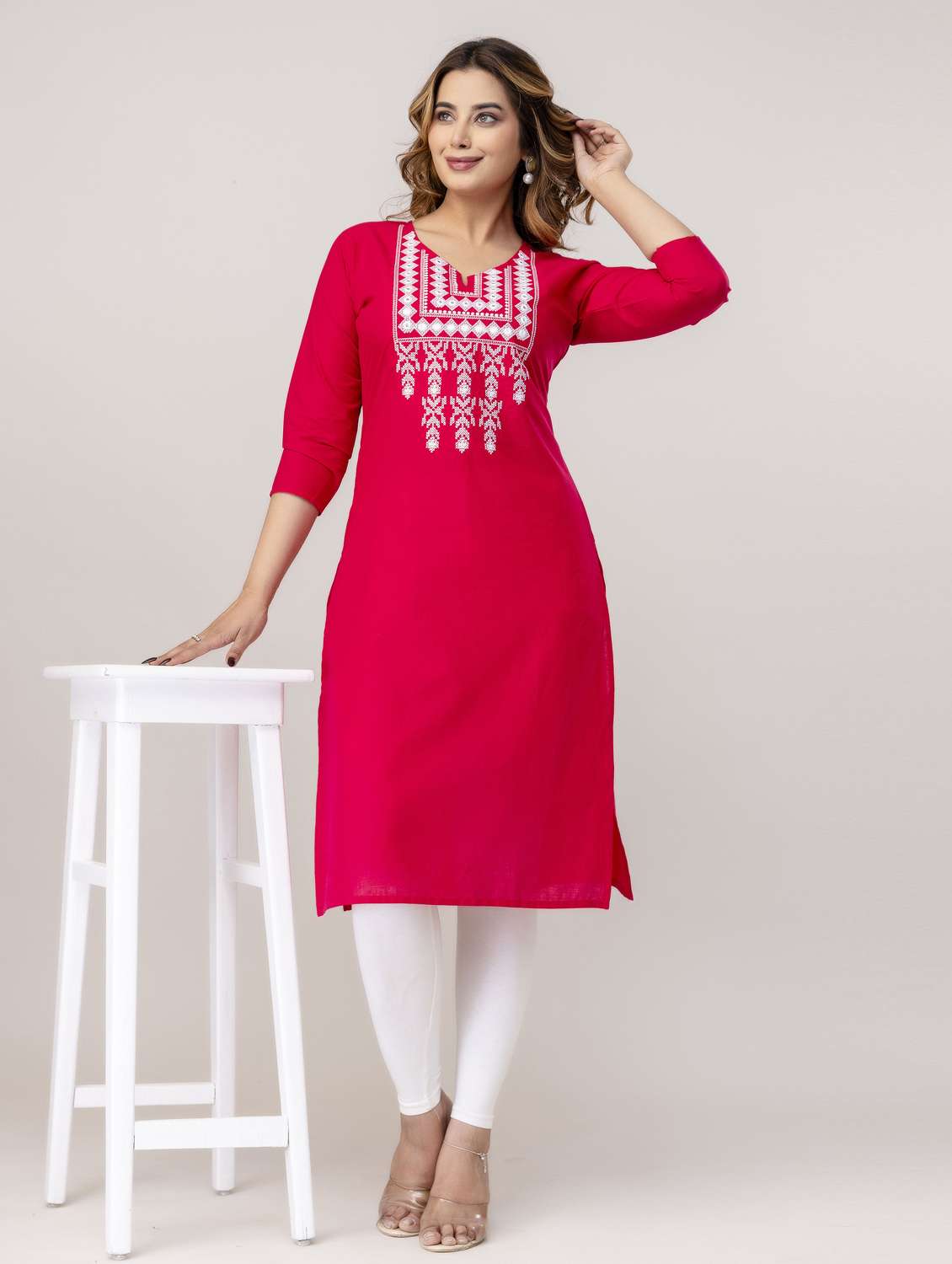 women three quarter sleeve straight kurta