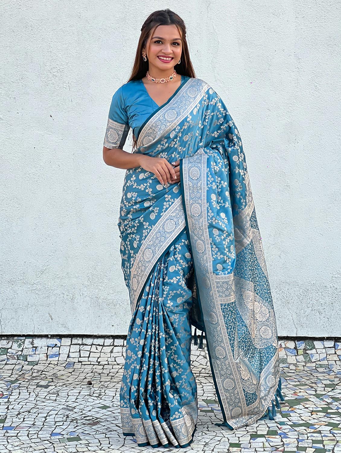 women self design banarasi saree with blouse - 21965101 - Standard Image - 1