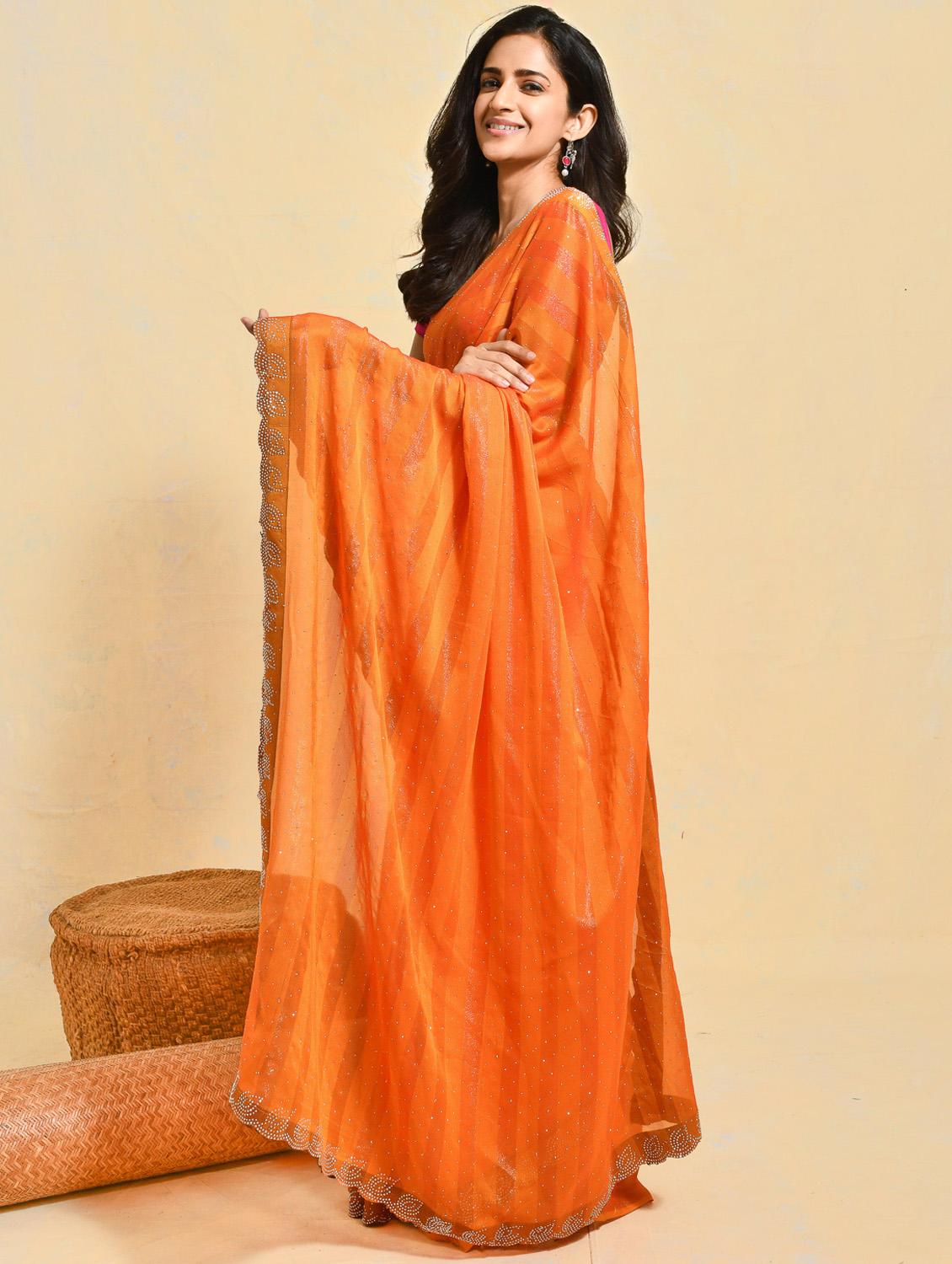 women striped embellished saree with blouse - 21965558 - Standard Image - 1