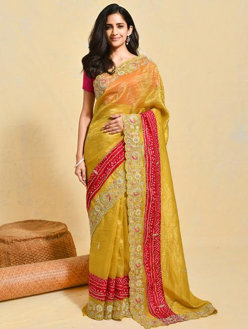 women solid with work embroidered saree with blouse - 21965585 - Standard Image - 0