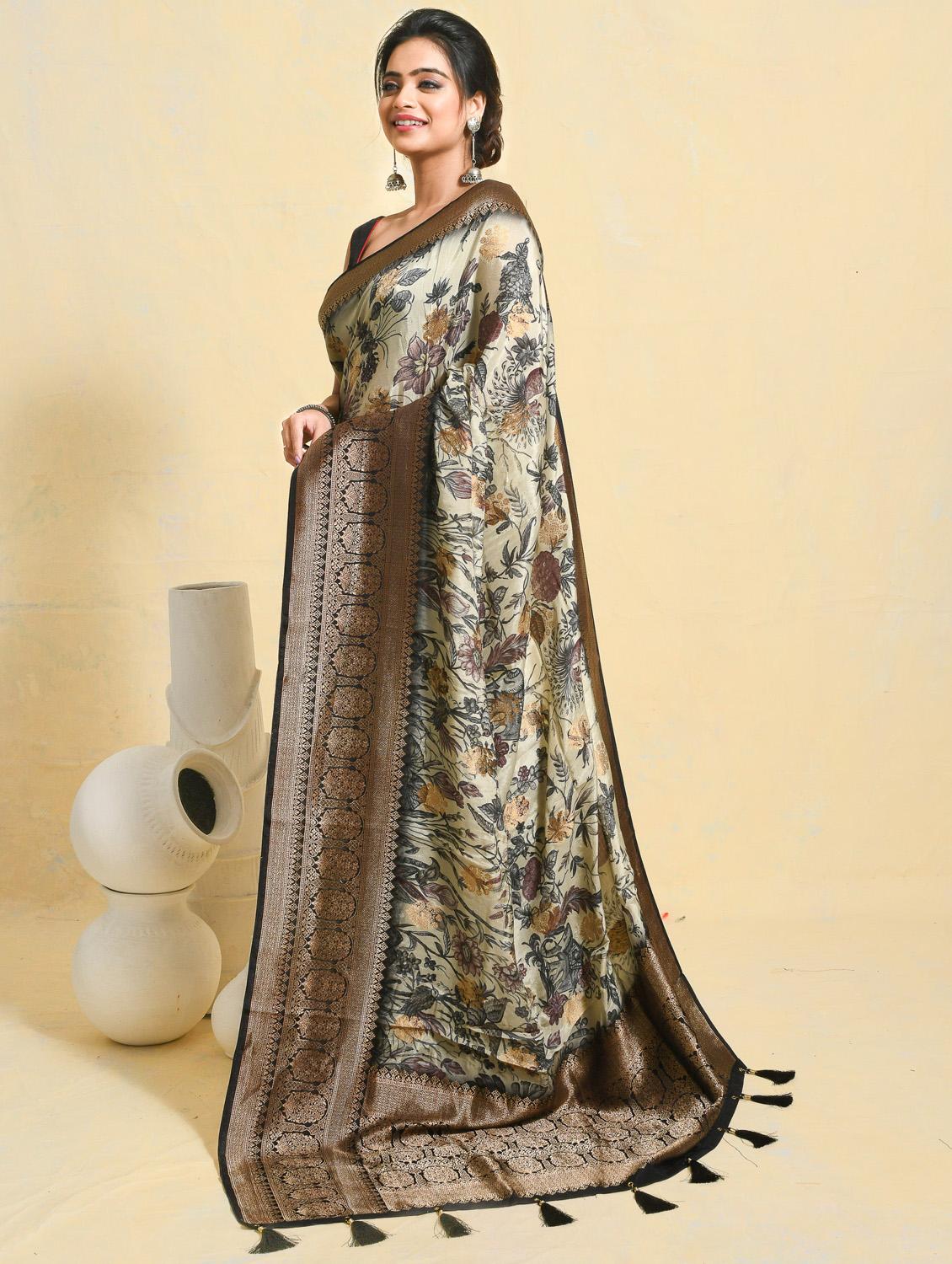 women printed casual wear saree with blouse - 21965604 - Standard Image - 1