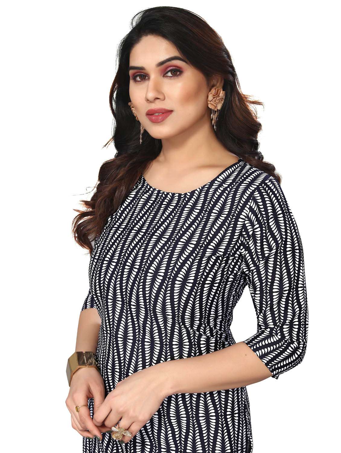 women printed three quarter sleeve straight kurta - 21965884 -  Standard Image - 4