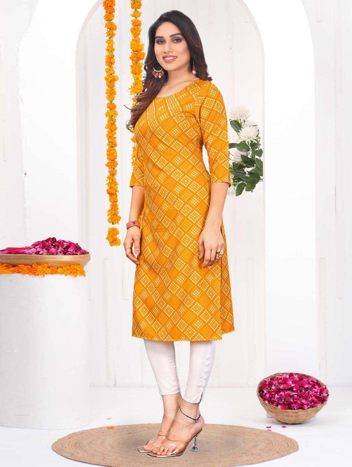 women printed three quarter sleeve straight kurta - 21965897 -  Standard Image - 1