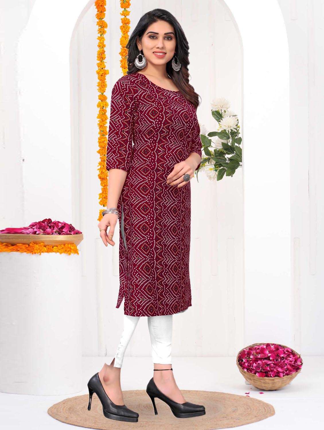 women printed three quarter sleeve straight kurta - 21965903 -  Standard Image - 1