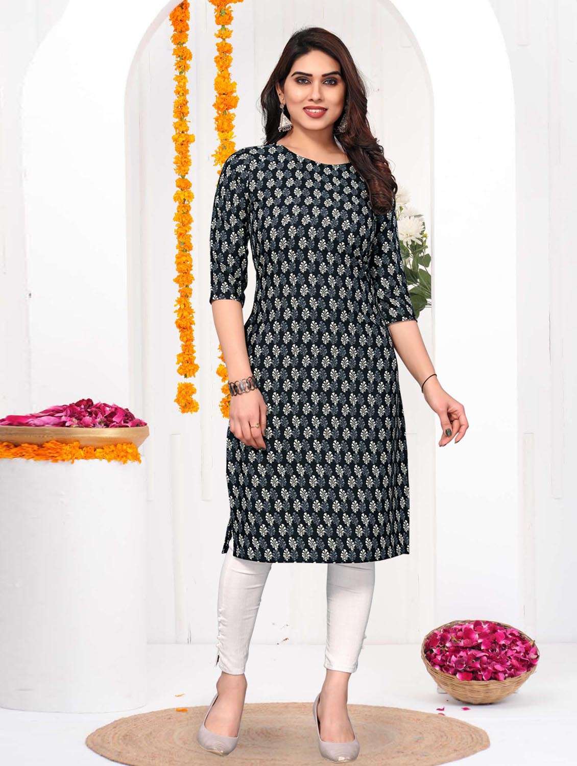 women printed three quarter sleeve straight kurta