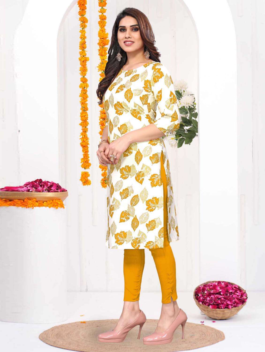 women printed three quarter sleeve straight kurta - 21965928 -  Standard Image - 1