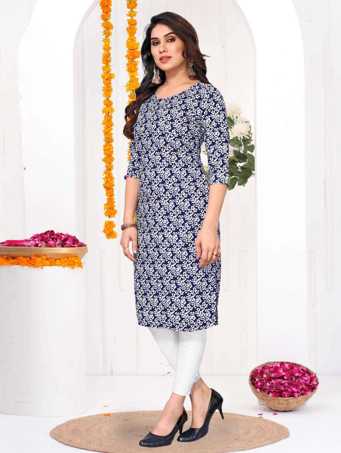 women printed three quarter sleeve straight kurta - 21965932 -  Standard Image - 4