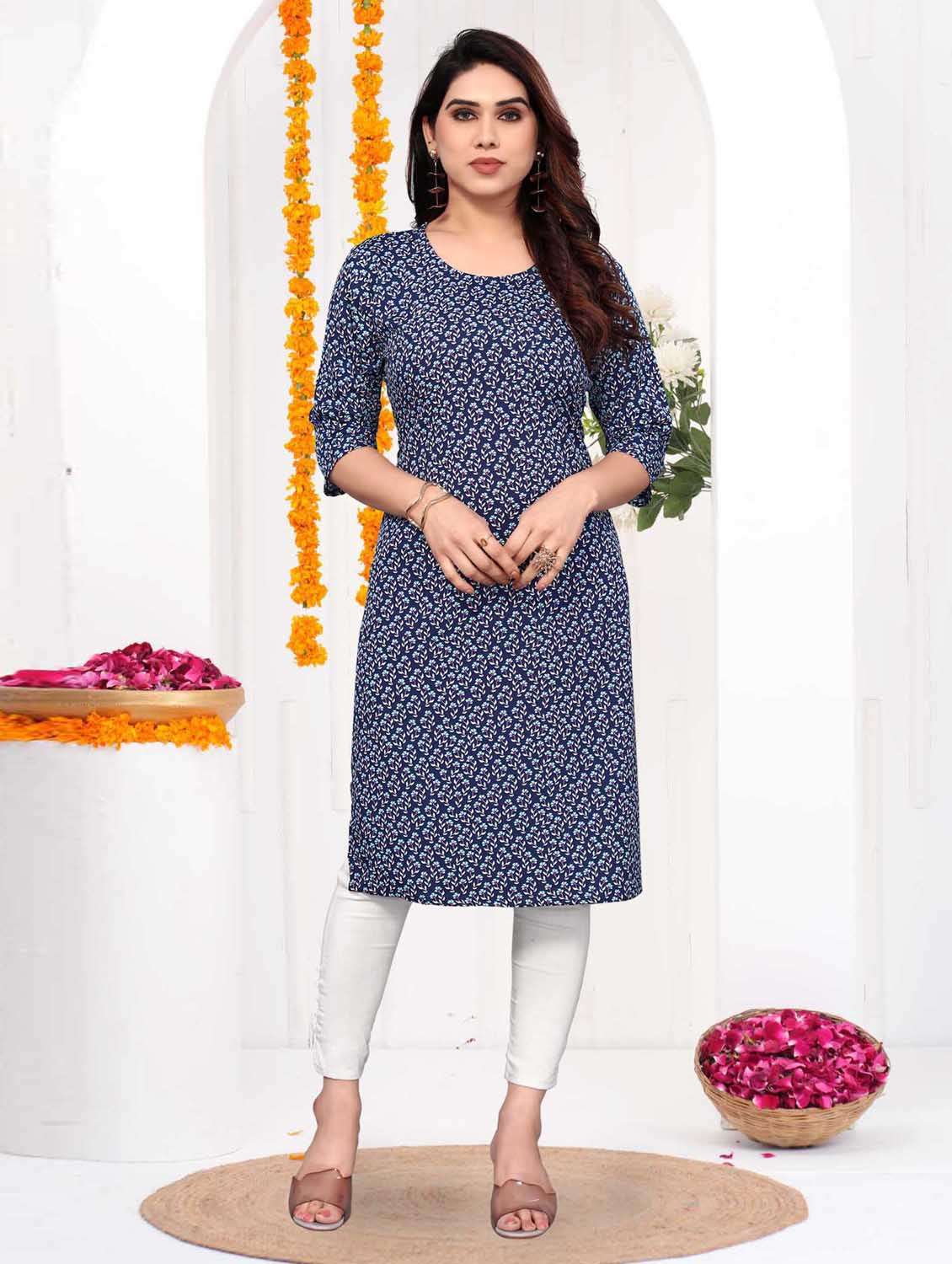 women printed three quarter sleeve straight kurta