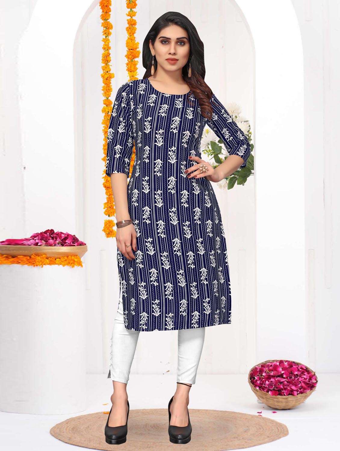 women printed three quarter sleeve straight kurta