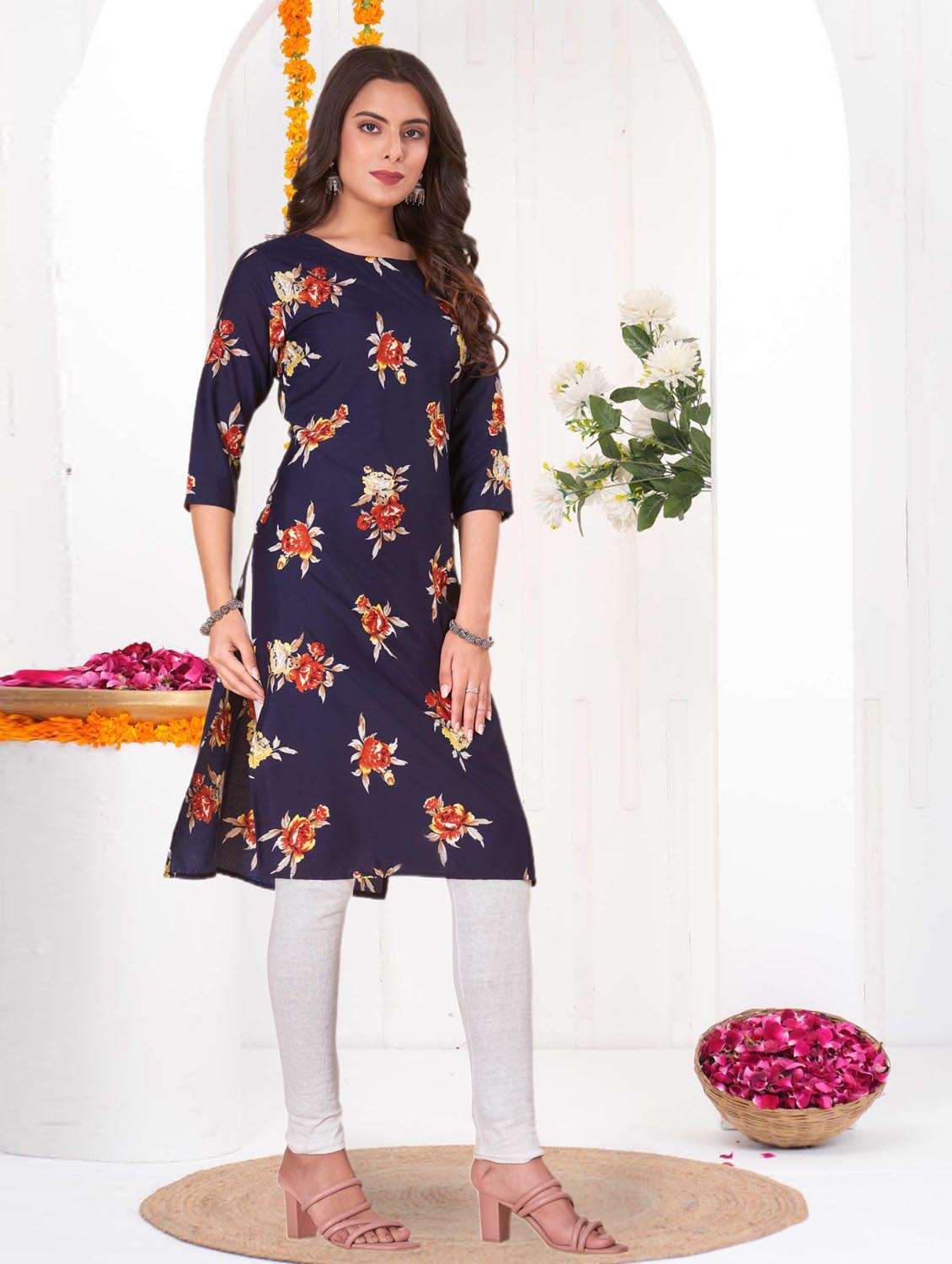 women printed three quarter sleeve straight kurta - 21965979 -  Standard Image - 1