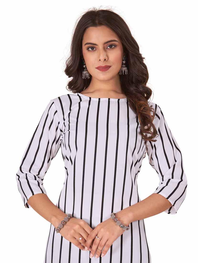 women striped three quarter sleeve straight kurta - 21965981 - Standard Image - 4
