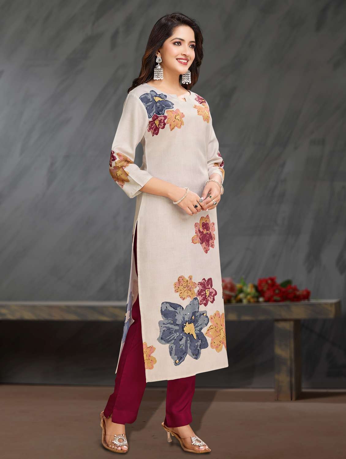 women three quarter sleeve kurta pant set - 21966057 -  Standard Image - 1