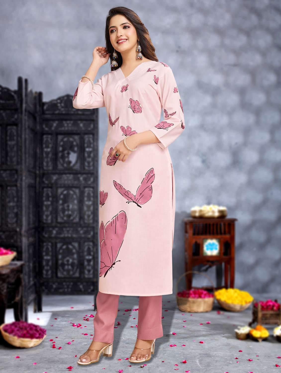 women three quarter sleeve kurta pant set - 21966064 -  Standard Image - 1