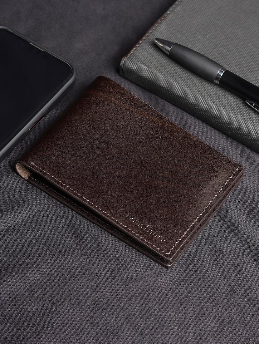 men's solid brown leather bi-fold wallet - 21966114 - Zoom Image - 0