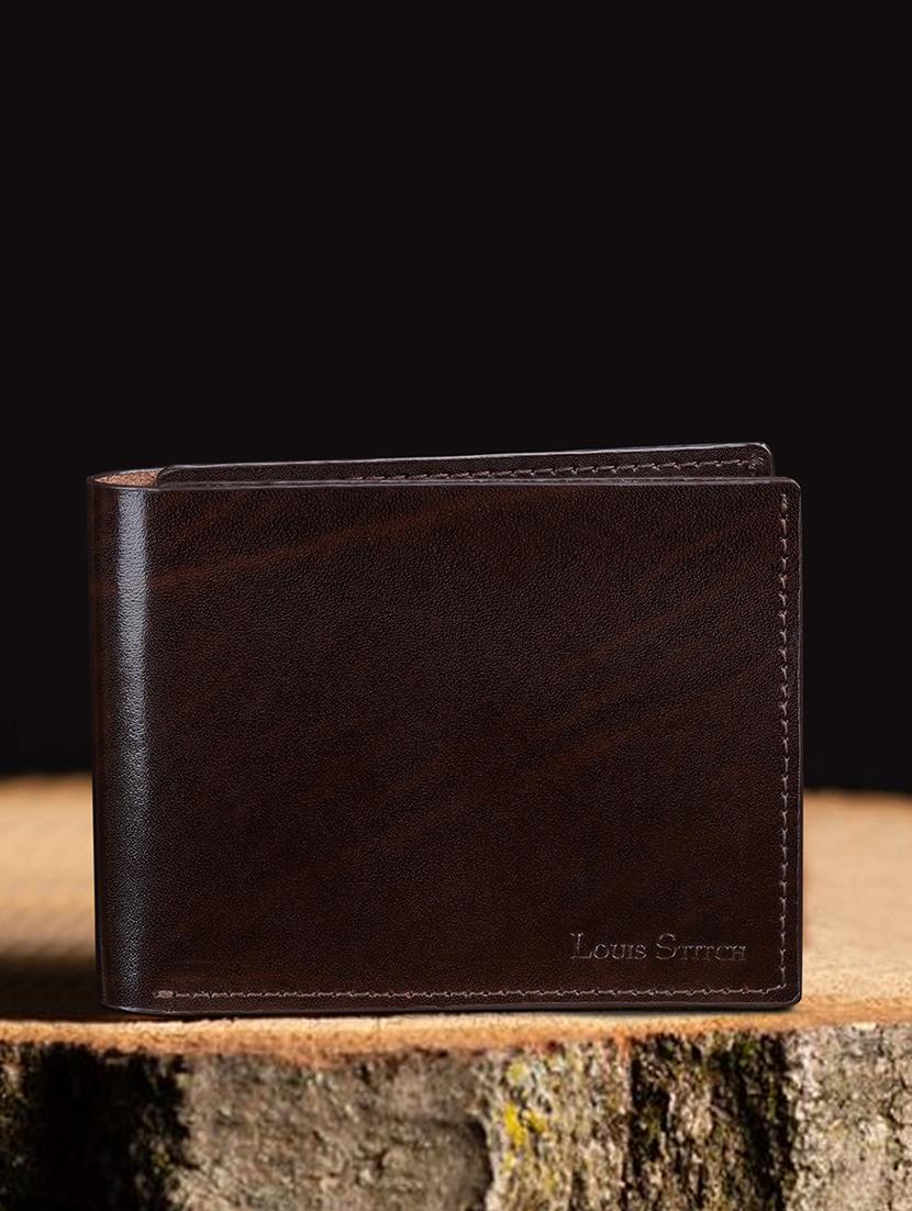 men's solid brown leather bi-fold wallet - 21966114 - Standard Image - 1