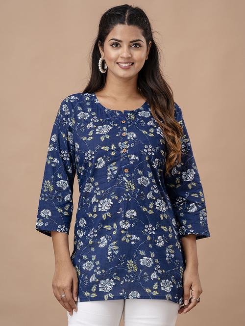 women printed three quarter sleeve straight kurti - 21966188 - Standard Image - 0