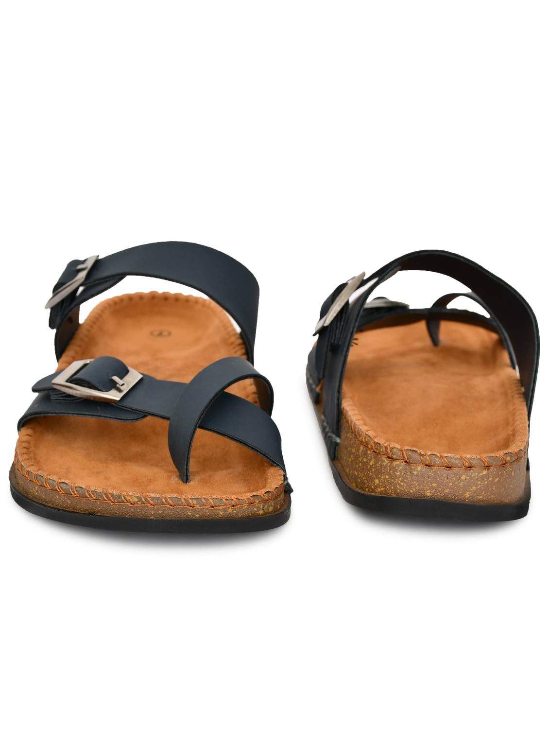 men solid toe separator sandal - 21966208 - Standard Image - 4
