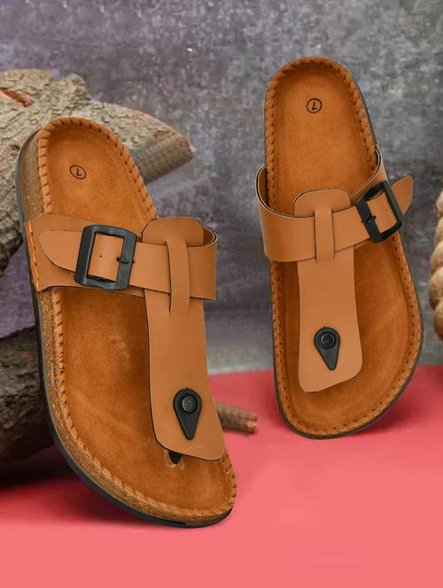men solid toe separator sandal - 21966212 -  Standard Image - 0
