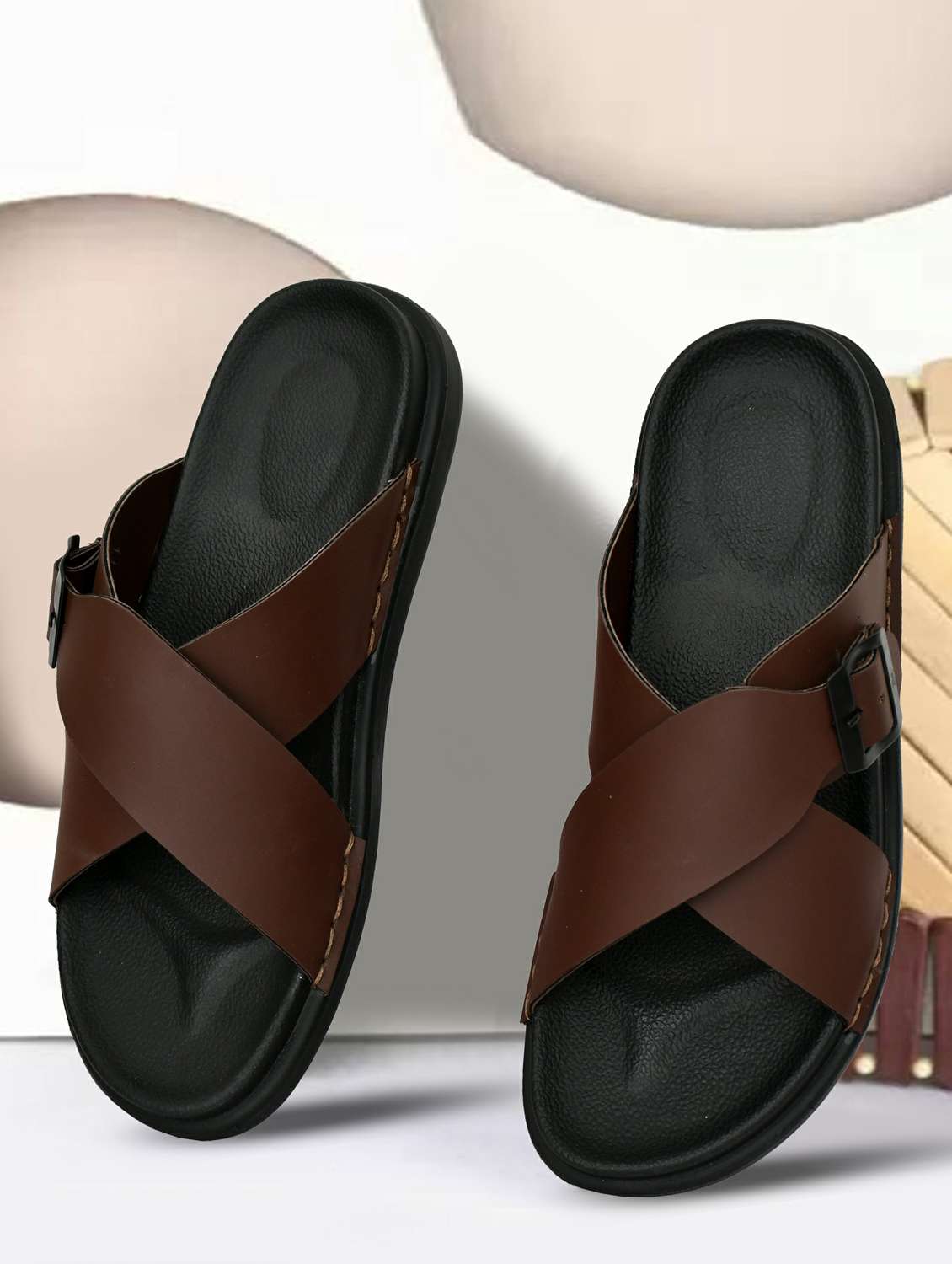 men solid slip on sandal