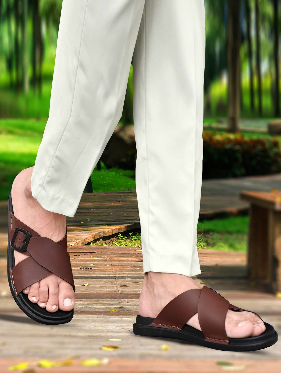 men solid slip on sandal - 21966217 -  Standard Image - 1