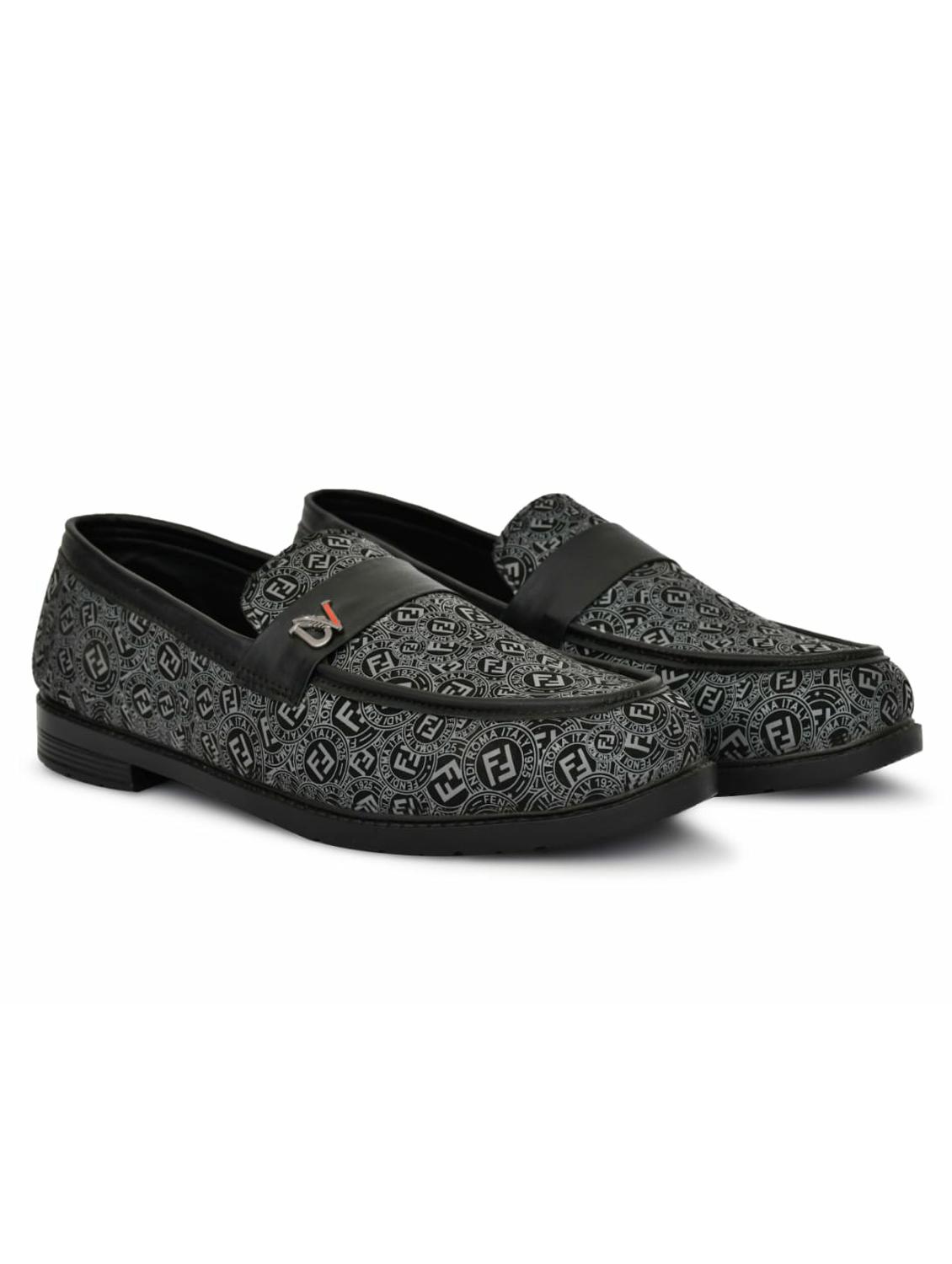 men printed slip on loafer - 21966222 -  Standard Image - 1