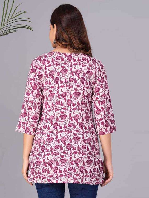 women three quarter sleeve straight kurti - 21966642 - Standard Image - 1
